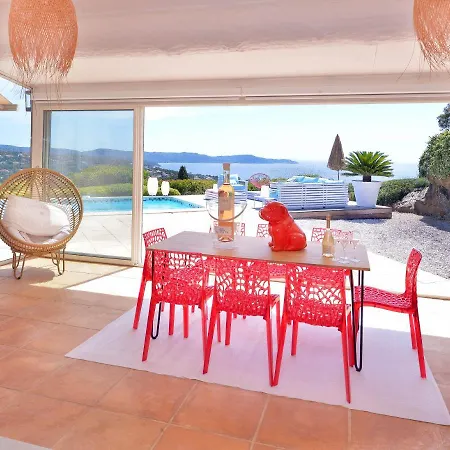 Jucanos - Vue Panoramique Golfe De St-tropez Cavalaire-sur-Mer