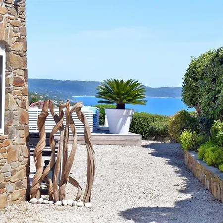 Jucanos - Vue Panoramique Golfe De St-tropez Cavalaire-sur-Mer
